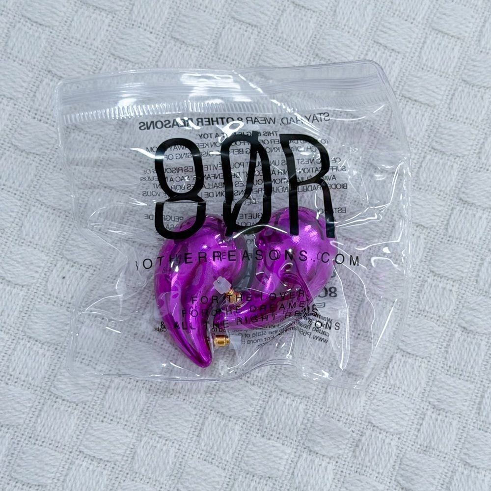 8 Other Reasons Droplet Teardrop Shaped Earrings in Metallic Pink - Picture 2 of 8